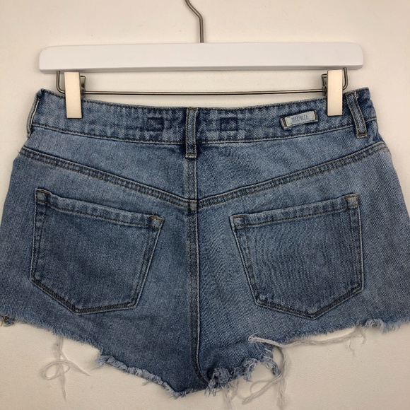 Brandy Melville Cutoff Jean Shorts - Picture 2 of 6